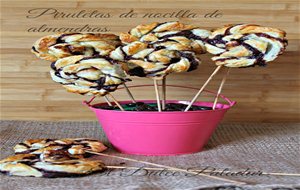 Piruletas De Nocilla De Almendras ( Degustabox)
