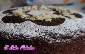 Bizcocho Esponjoso De Chocolate Sin Huevo
