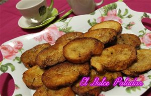 Torrijas De Miel Y Con Crema Pastelera
