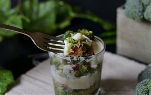 Vasos De  Brocoli Con Puré De Patata
