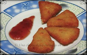 Triangulos De Idiazabal Fritos Y Unas Setas A La Plancha