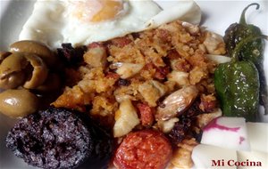 Migas Malagueñas Con Lomo Y Chorizo 