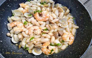 Habichuelas Blancas Con Almejas Y Langostinos
