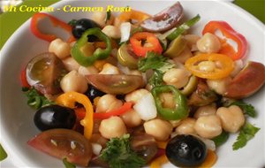 Ensalada De Garbanzos &#191;o Pipirrana Con Garbanzos?
