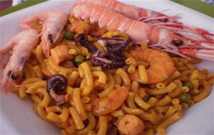 Fideuá De Pulpo Con Gambas Y Cigalitas Malagueñas
