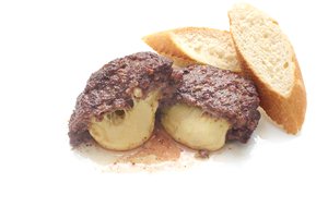 Hamburguesas Rellenas De Queso