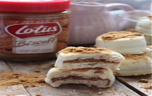 Alfajores Rellenos De Lotus&#174;
