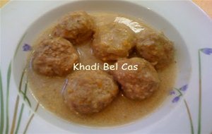 Albondigas Con Salsa De Almendras
