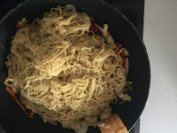 Noodles Con Pollo Y Verduras
