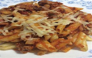 Macarrones Con Carne Y Tomate 
