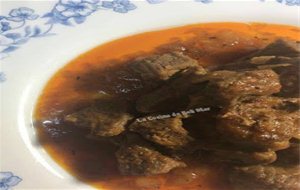 Ternera En Salsa De Cebolla Al Estilo De La Abuela 
