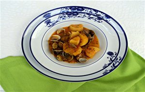 Almejas Guisadas Con Patatas