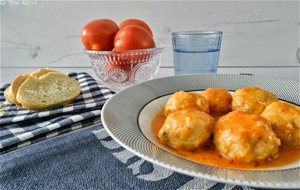 Albóndigas De Rape Y Langostinos