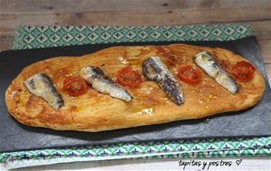 Coca De Sardinillas.
