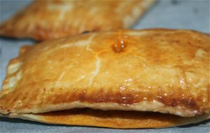 Empanada Casera De Atún
