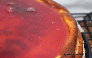 Tarta De Queso Y Mermelada De Fresa
