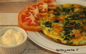 Tortilla De Claras Con Espinaca, Gambas Y Queso.
