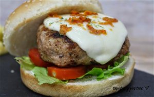 Hamburguesa Casera Con Mozzarella.
