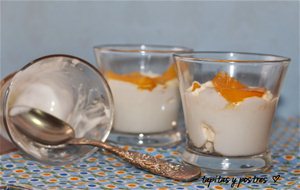 Vasitos De Crema De Merengue Con Melocotón Caramelizado (crónica De Dos Fracasos Culinarios) 
