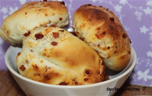 Bollitos De Jamón Y Queso Con Suero De Yogur.
