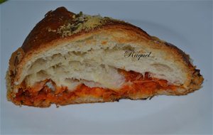 Croissantpizza Con Dos Sabores
