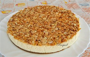 Tarta Mousse De Turrón Con Almendras 
