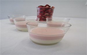 Asalto De Abril: Pannacotta Y Pannacotta De Fresa
