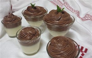 Panacota Con Mousse De Chocolate En Microondas
