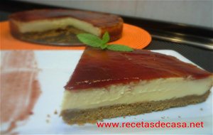 Tarta De Queso Con Mermelada De Frambuesa
