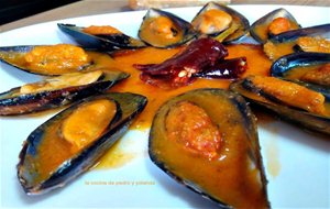 Mejillones En Salsa Picante
