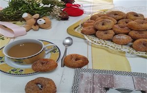 Rosquillas De Leche Condensada De Rocío 
