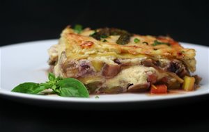 Lasagna De Verduras Con Bechamel De Calabacín Y Scamorza Ahumada
