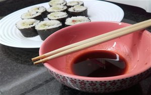 Makizushi De Bacalao Ahumado Y Guacamole
