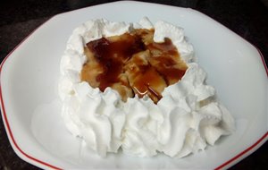 Flan De Manzana Y Polvorón
