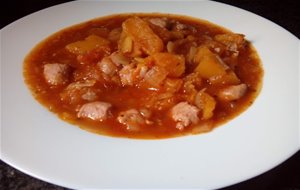 Guiso De Calabaza Con Longanizas De Pollo
