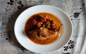 Muslos De Conejo Con Verduras Y Nueces
