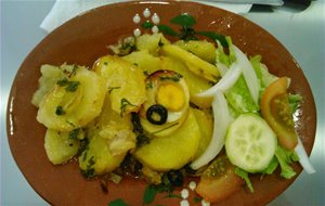 Bacalhau À Gomes De Sá  (bacalao A Lo Gomes De Sá)
