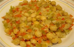 Garbanzos Con Verduras			