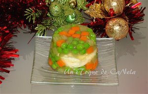 Aspic De Verduras Con Huevo Escalfado
