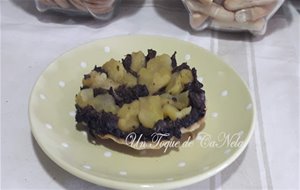 Tatín De Morcilla Y Manzana
