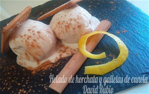 Helado De Horchata Y Galletas De Canela
