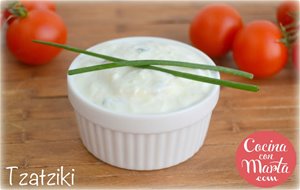 Tzatziki, Salsa Griega De Yogur 
