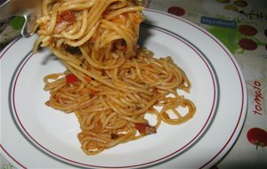 Espaguetis Con Bacon Y Chorizo (olla Schneider) 
