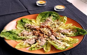 Ensalada Navideña De Lentejas, Manzana Y Apio Con Vinagreta De Nueces
