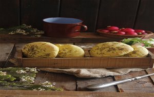 Panes De Cúrcuma Y Comino
