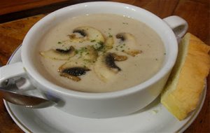 Crema De Champiñones
