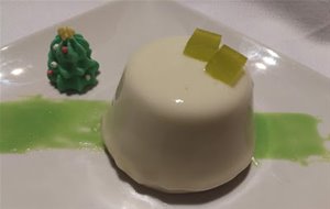 Mousse De  Yogur Aromatizado Con Corazón De Aove (verde Esmeralda)
