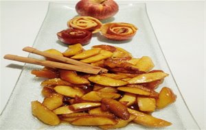 &#182;&#167;&#167;&#182; Gajos De Manzanas En Salsa De Caramelo &#182;&#167;&#167;&#182;
