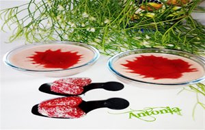 &#9580;&#9565; Natillas De Fresas &#9580;&#9565;
