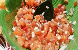 Hawaiian Lomi Lomi Salmon 
